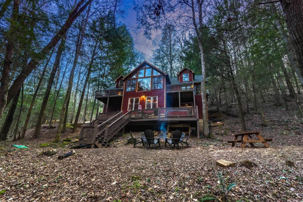 Private Creekside Cabin+Hot Tub,Pool Table, & Pets Ellijay Exterior photo
